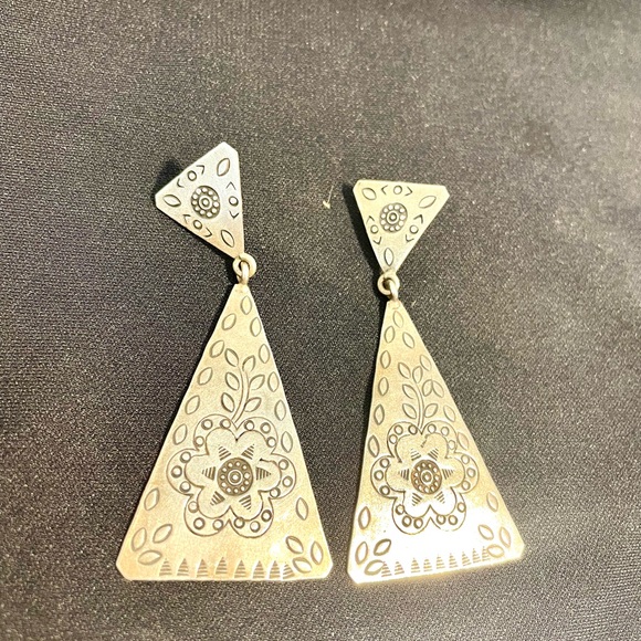 Jewelry - Sterling silver Bali dangle earrings hand made large triangle floral statement